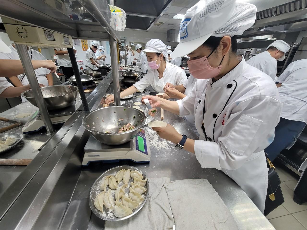 附件3-中式麵食水調(和)麵類丙級證照輔導班-新住民優先班.jpg